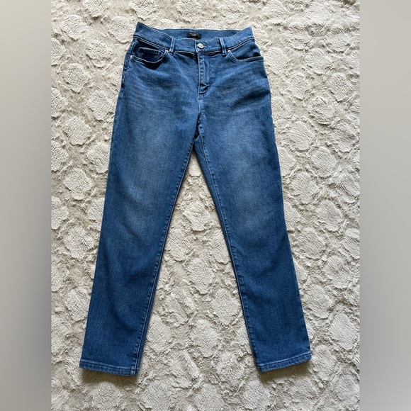 Ann Taylor Ankle Jeans, Size 00 Petite. - Picture 1 of 5